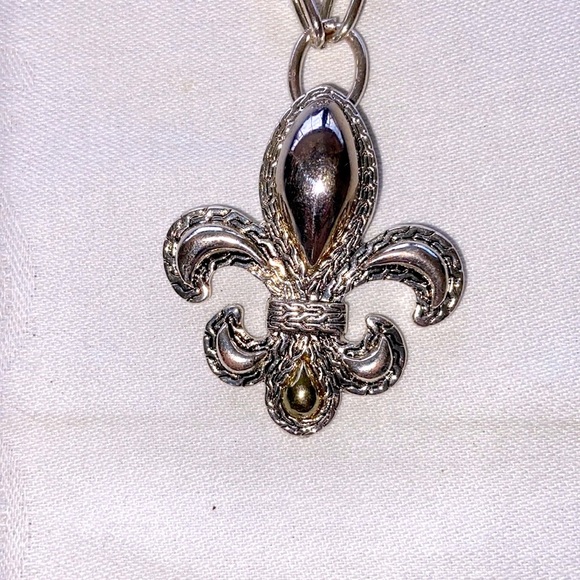 Elegant Mixed Metal Fleur De Lis Necklace Dangle Earring Set Silver Mixed Metal - Picture 3 of 12